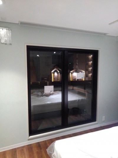 Fix窓　カバー工事後