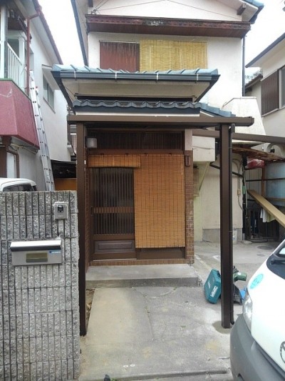 YKK　AP　テラス屋根ソラリア