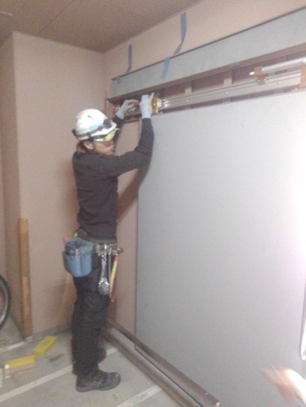 スチールハンガー引き戸　本体取替