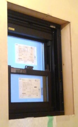 上げ下げ窓に取替え