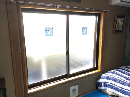 雨戸サッシ　シャッターサッシ