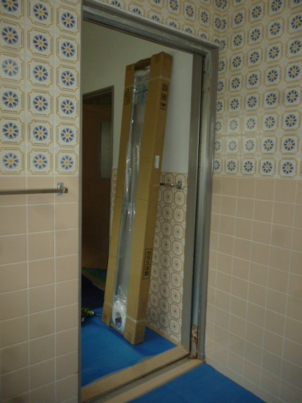 浴室ドア②