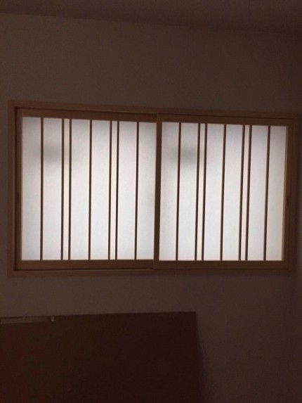 紙張り障子　窓