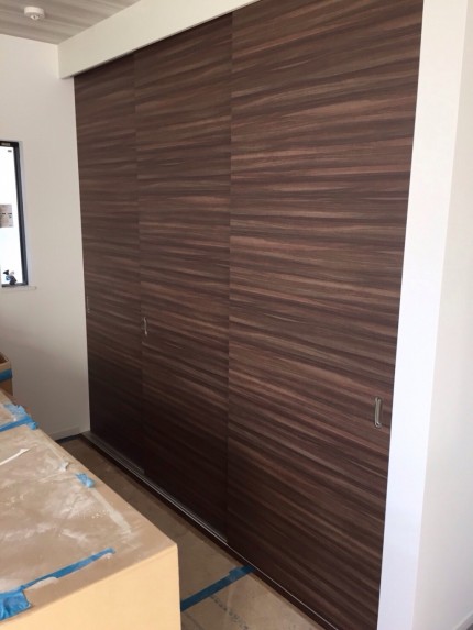 大型収納　戸　扉　メラミン