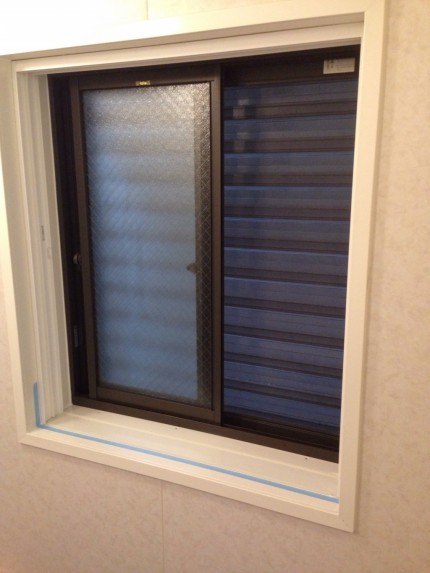 ＹＫｋ　浴室用プラマードＵ　内窓