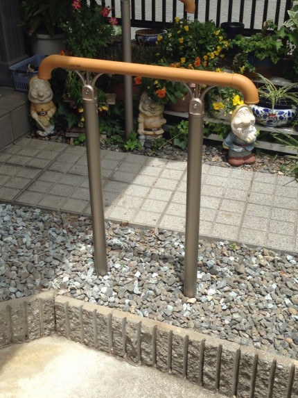 リクシル　外部手すり　取り付け工事