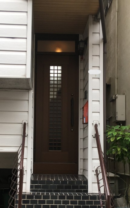 ＹＫＫ　ドアリモ　取替え玄関