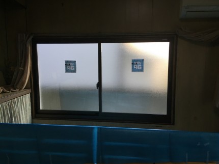 引違サッシ　カバー工事　ペアガラス