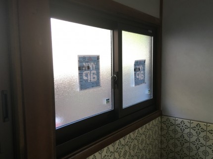 引違サッシ　カバー工事　ペアガラス