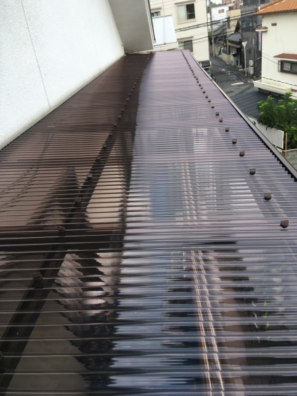 テラス屋根　波板　張替え工事