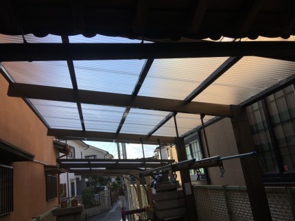 カーポート　波板　ポリカ