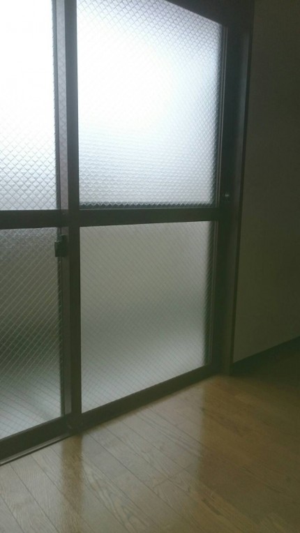 ガラス割れ替え