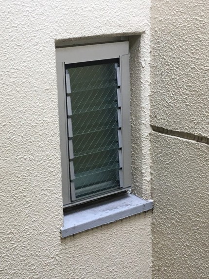 浴室　窓　リフォーム