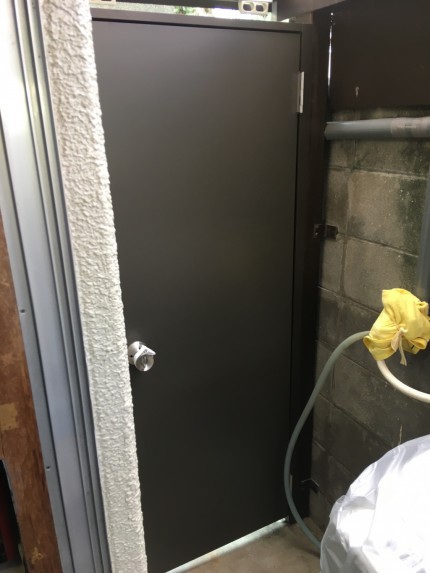 通用口　片開ドア