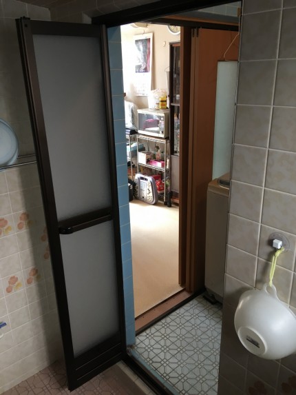 浴室折戸　リフォーム