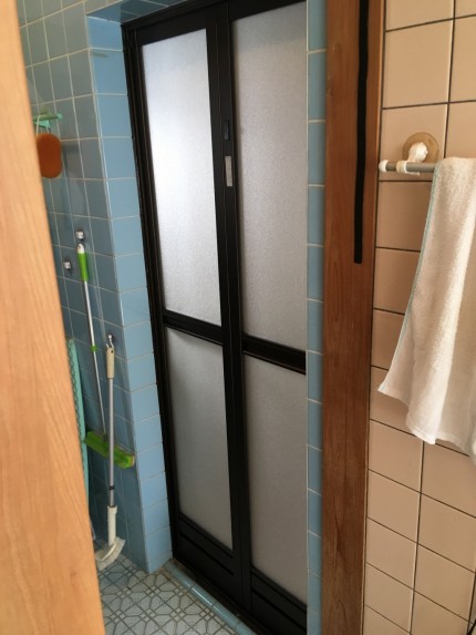 浴室折戸　リフォーム