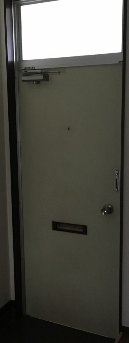 アパートドア　取替え