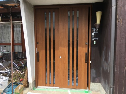 リフォーム玄関引戸　ＹＫＫ　ドアリモ