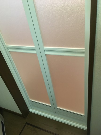 浴室折戸　リフォーム　カバー工事