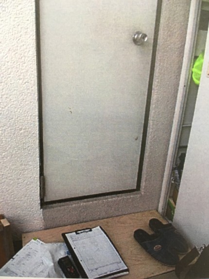 勝手口　カバー工事