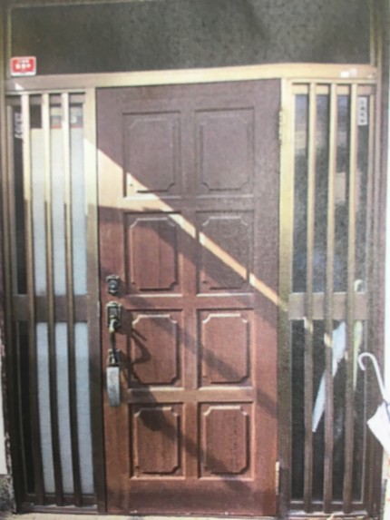 リフォーム玄関ドア　玄関カバー工事