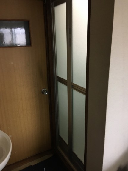 浴室折戸型ドア　浴室リフォーム