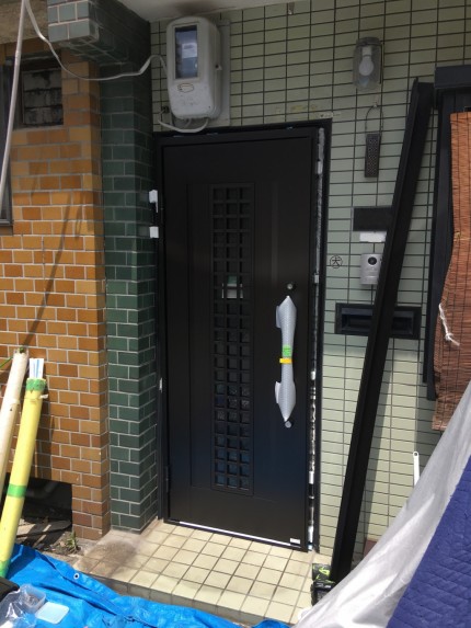 cid_165568d57c5870944f12