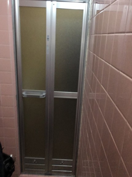 浴室扉　リフォーム