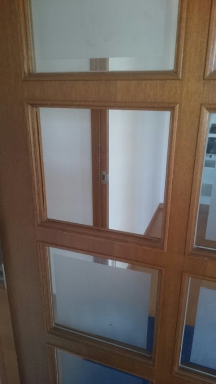 ガラス割れ替え