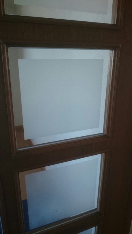 ガラス割れ替え