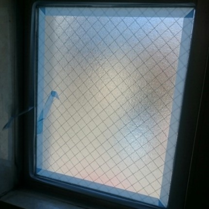 ガラス割れ替え