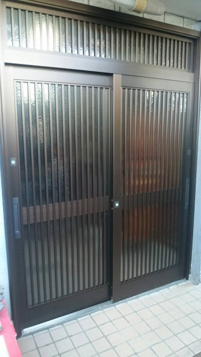 玄関引き戸取替後